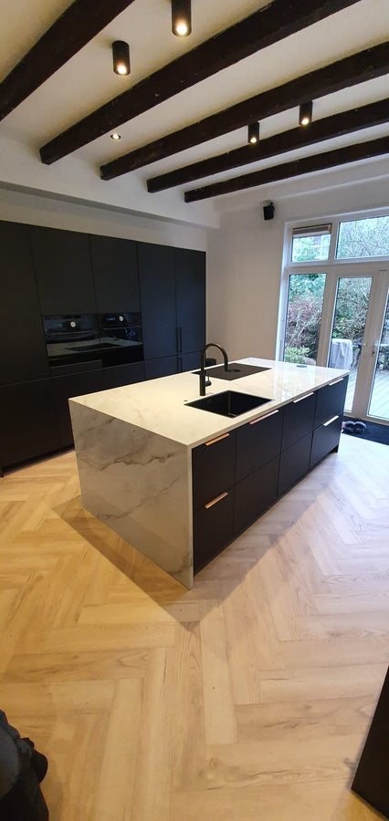 Keuken met Installatiewerk